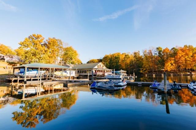 Halesford Harbour Resort - Smith Mountain Lake Moneta エクステリア 写真
