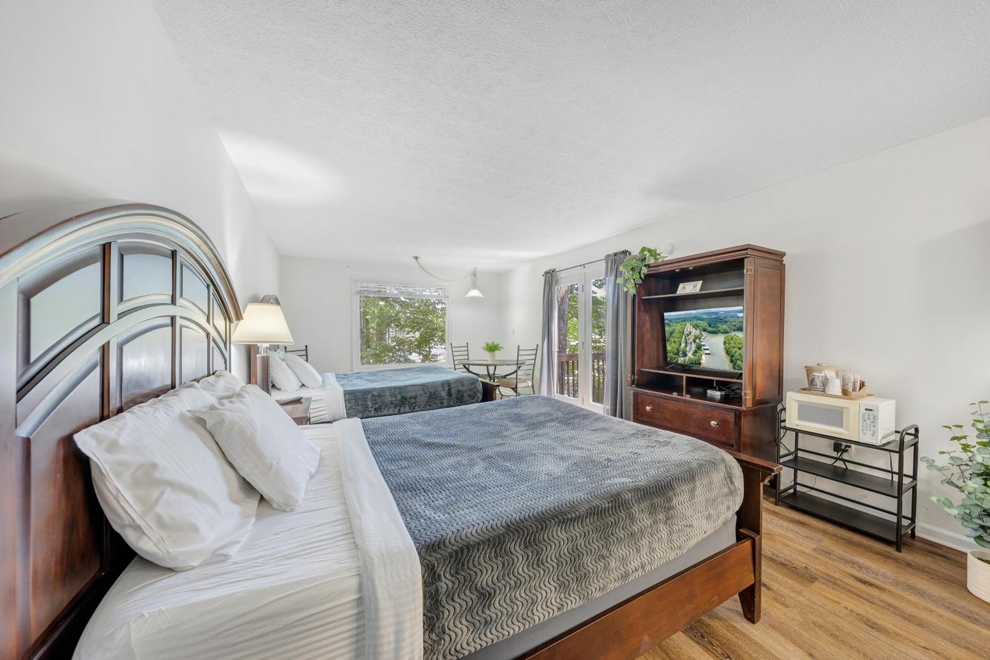Halesford Harbour Resort - Smith Mountain Lake Moneta エクステリア 写真
