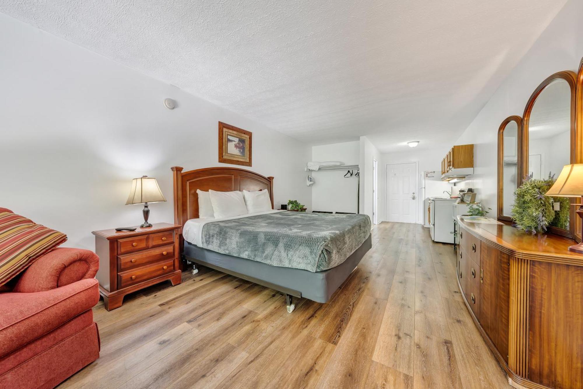 Halesford Harbour Resort - Smith Mountain Lake Moneta エクステリア 写真